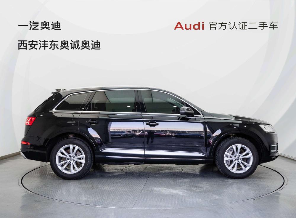 Audi Audi Q7