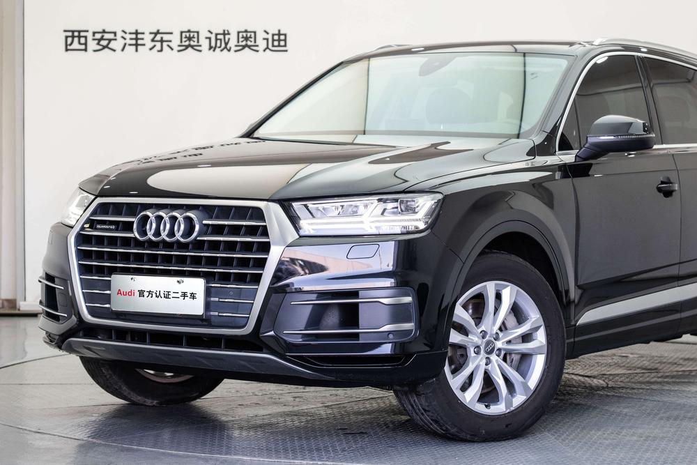 Audi Audi Q7