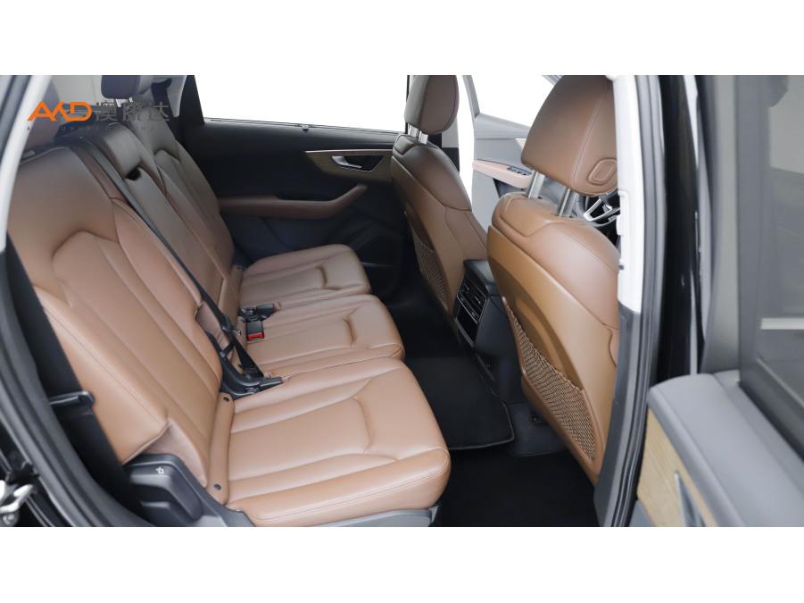 Audi Audi Q7