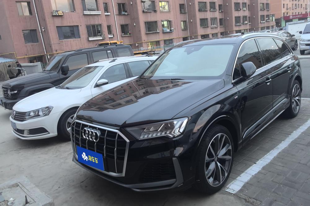 Audi Audi Q7