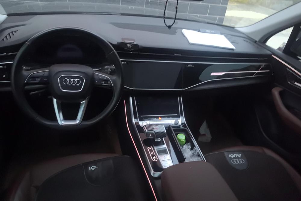 Audi Audi Q7