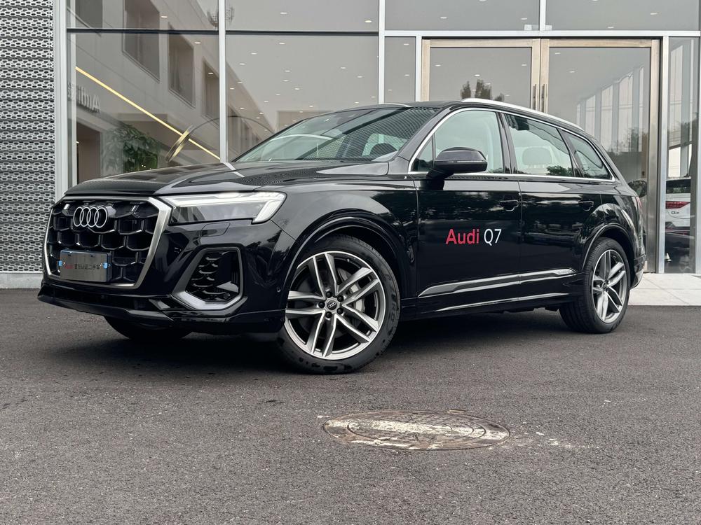 Audi Audi Q7