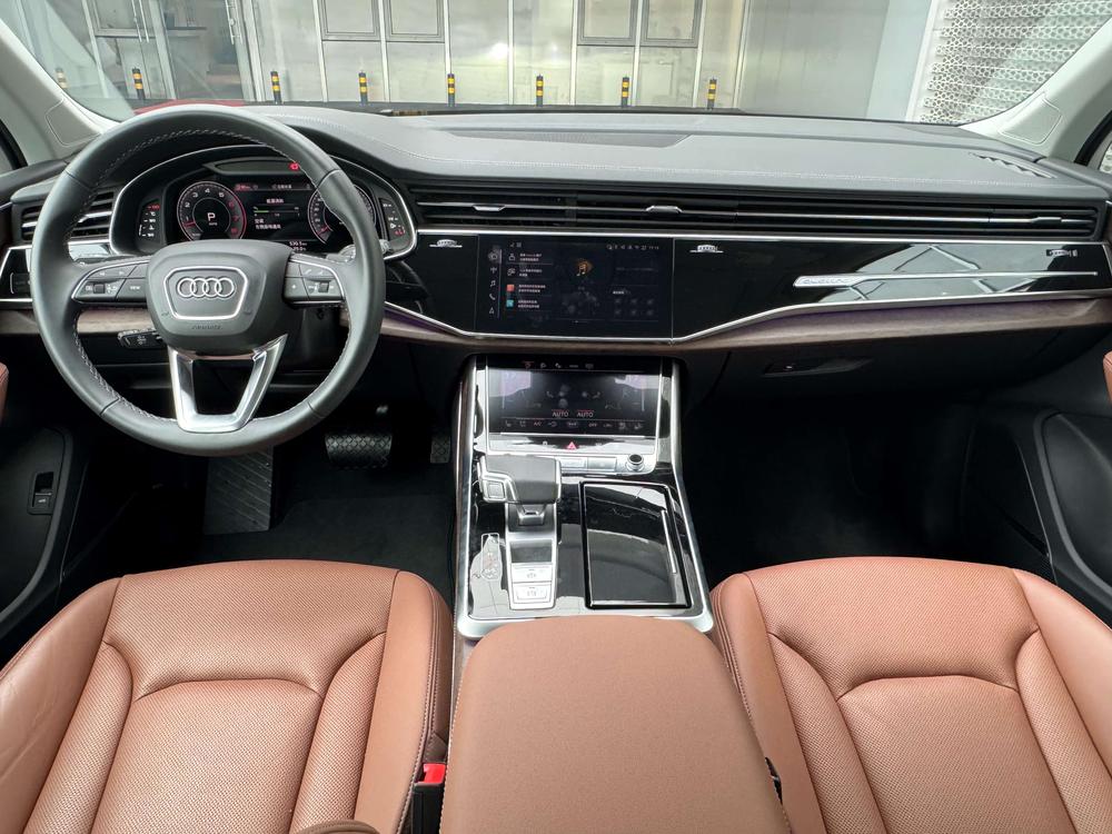 Audi Audi Q7