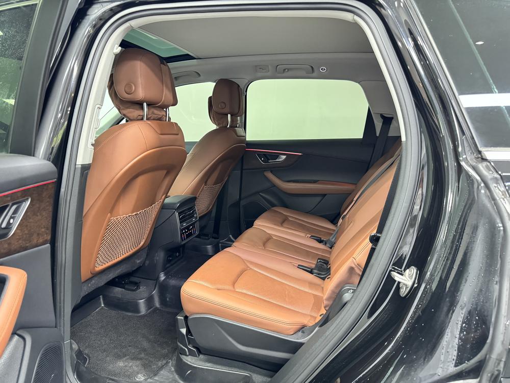 Audi Audi Q7