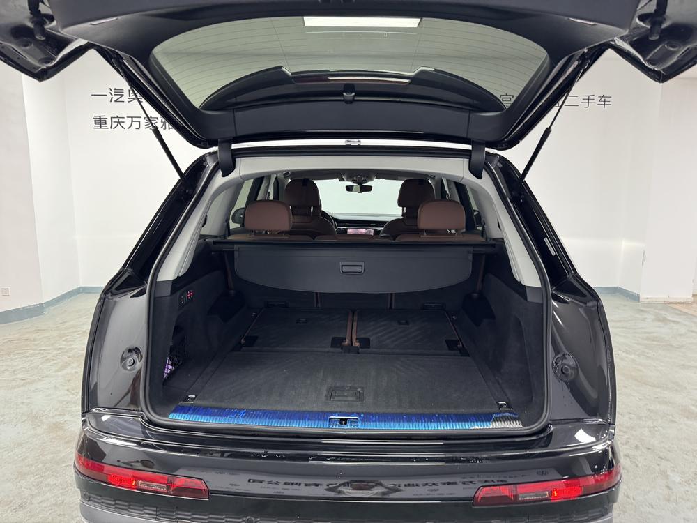 Audi Audi Q7