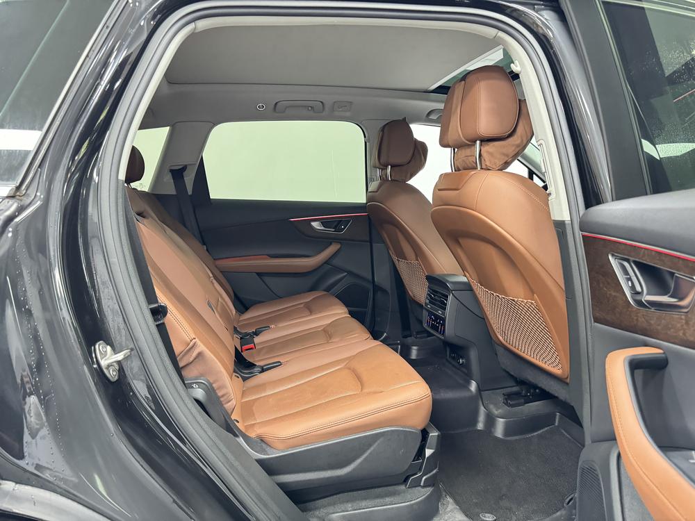 Audi Audi Q7