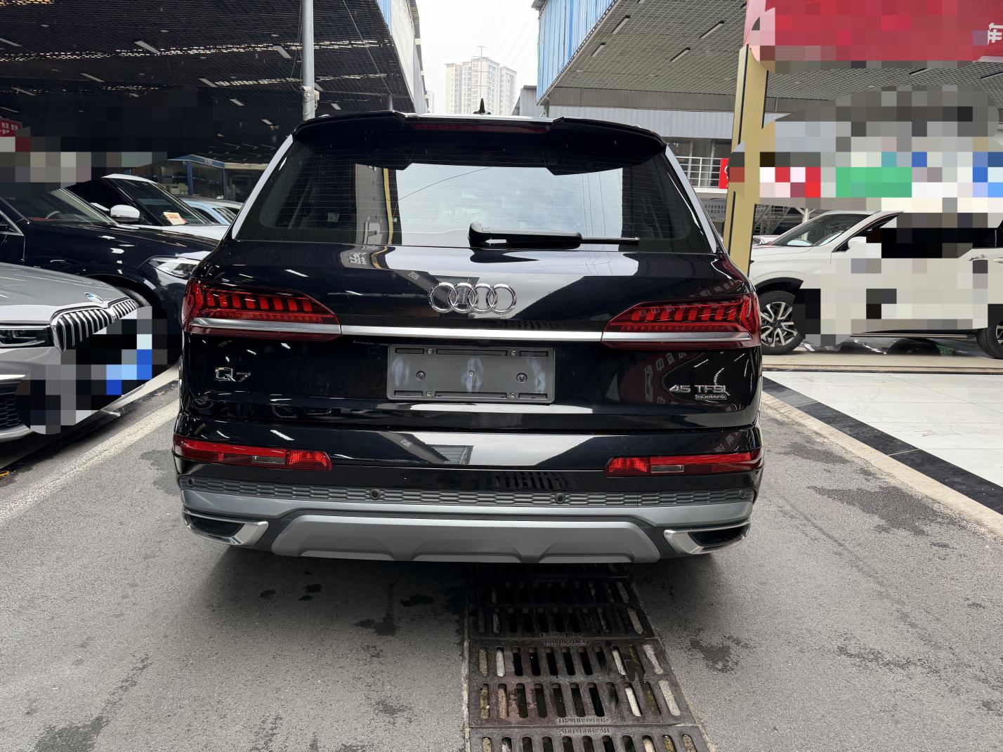 Audi Audi Q7