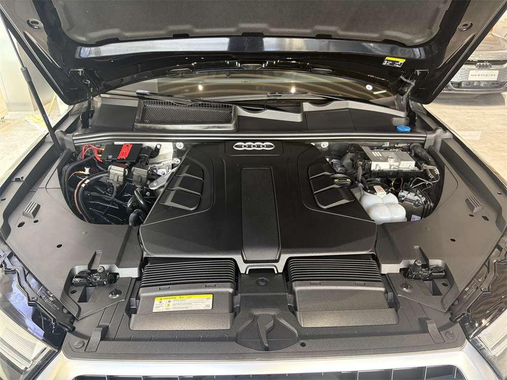 Audi Audi Q7
