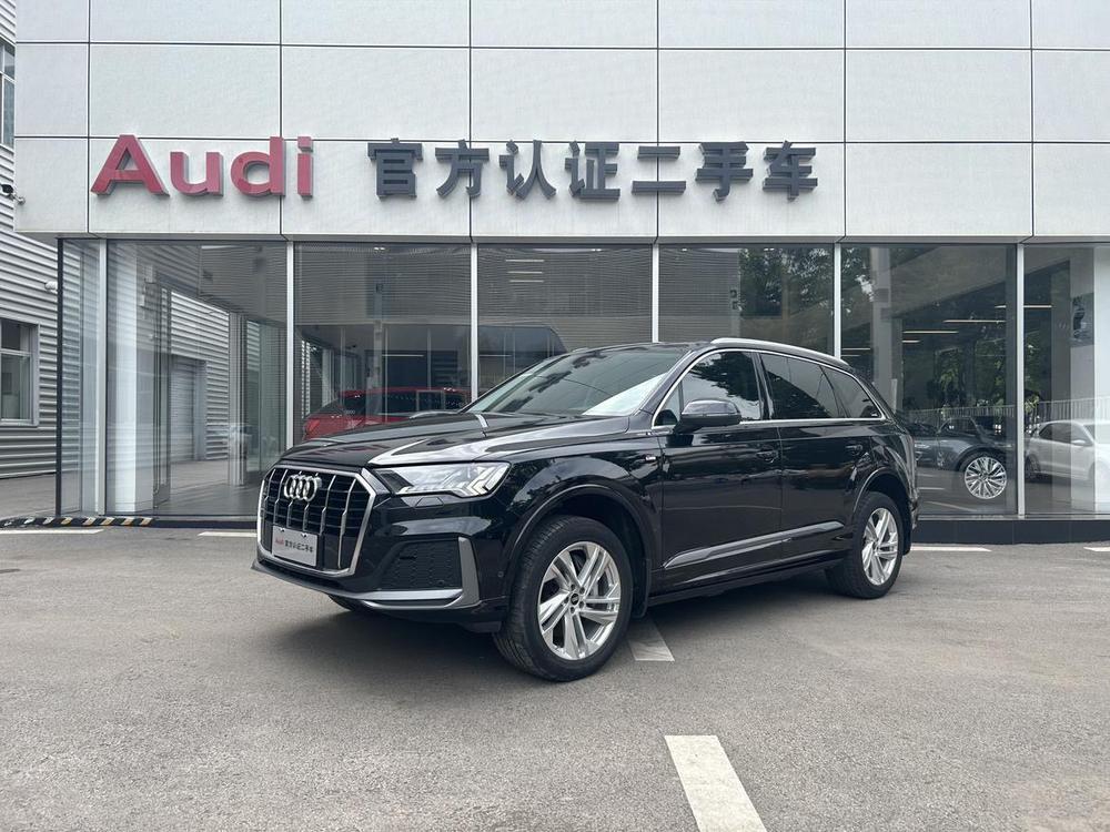 Audi Audi Q7