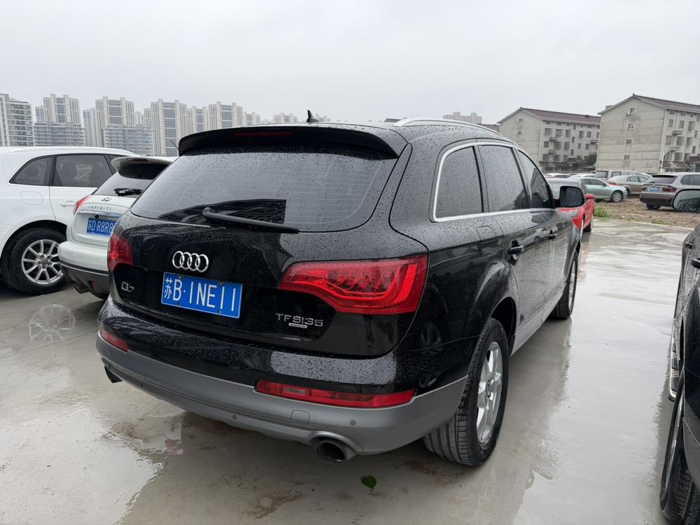 Audi Audi Q7