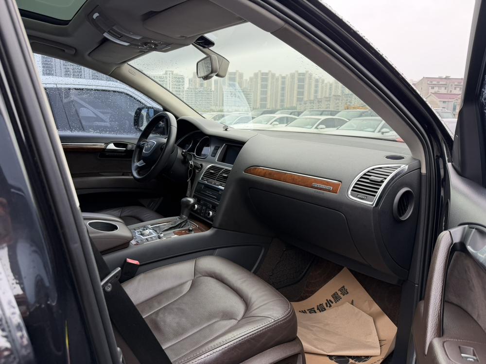 Audi Audi Q7