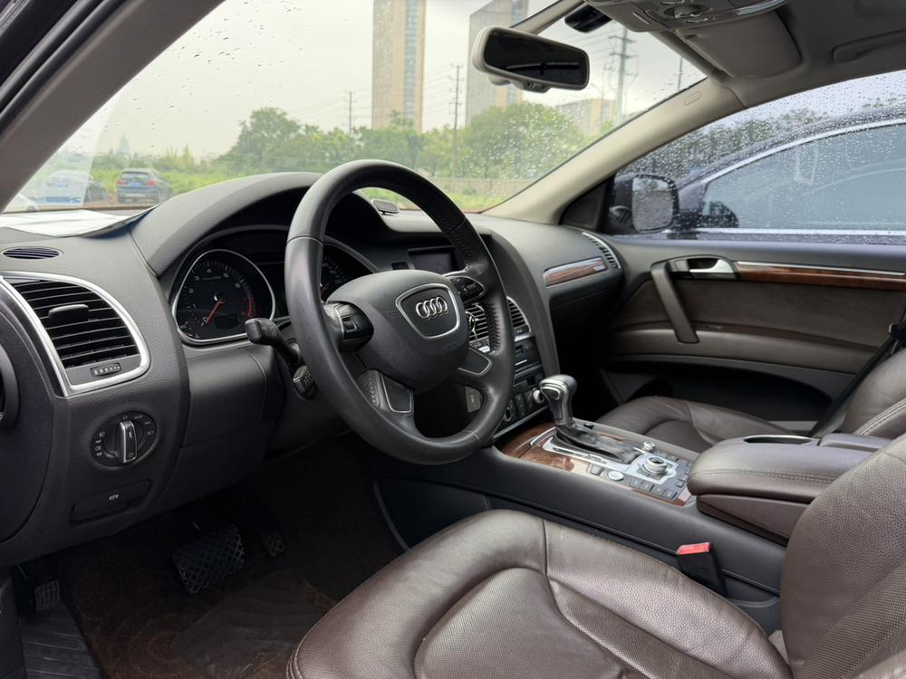 Audi Audi Q7