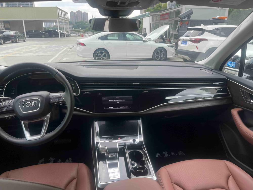 Audi Audi Q7