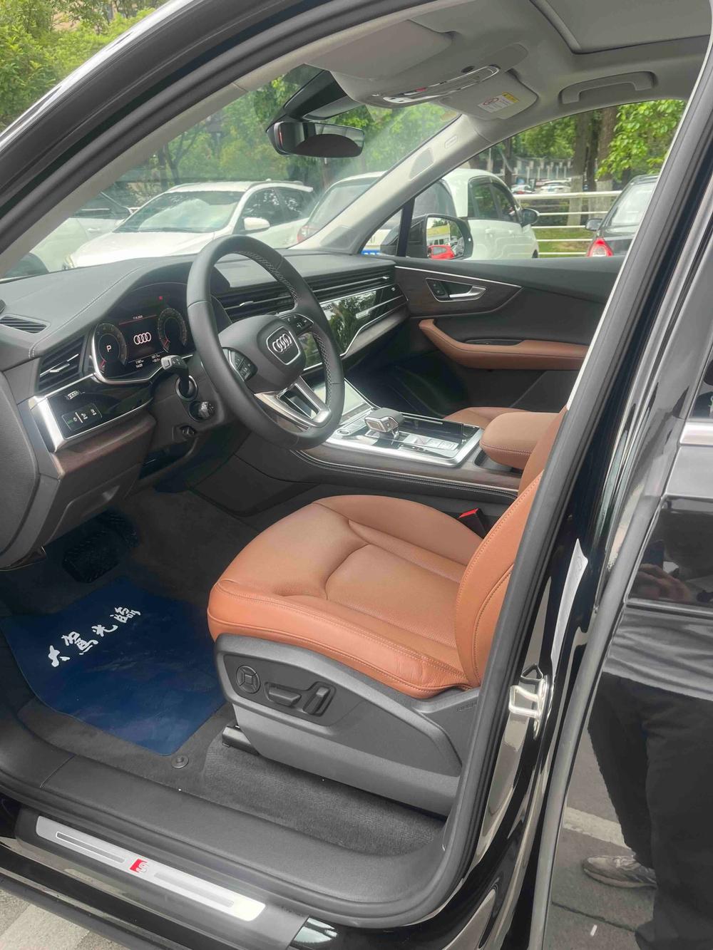 Audi Audi Q7