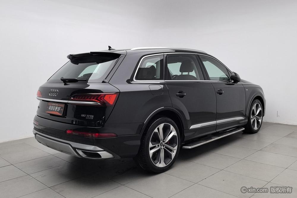 Audi Audi Q7