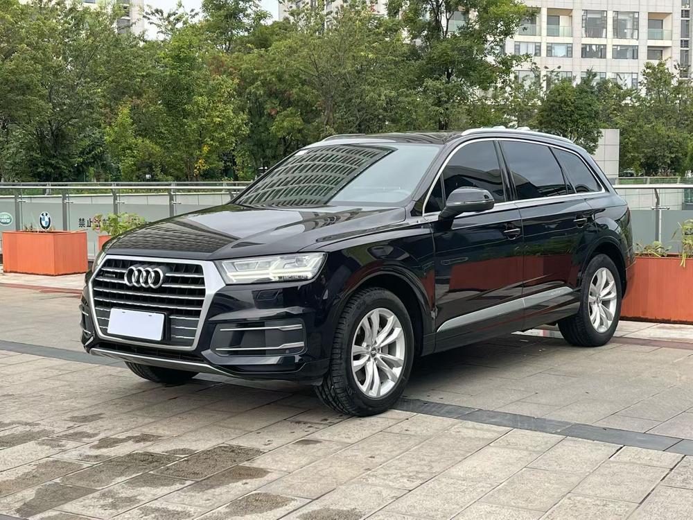 Audi Audi Q7