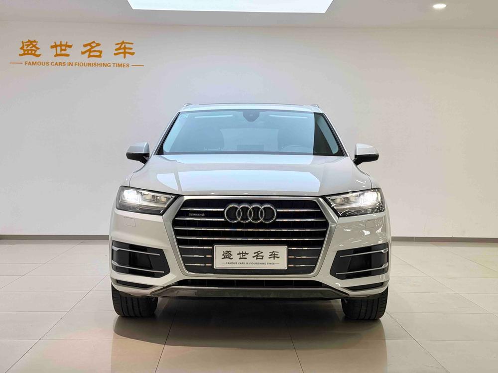 Audi Audi Q7