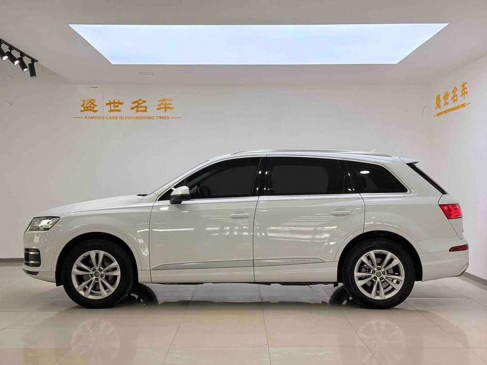 Audi Audi Q7