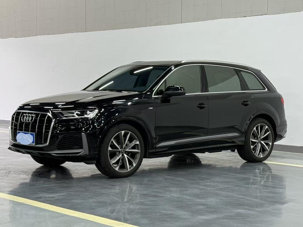 Audi Audi Q7