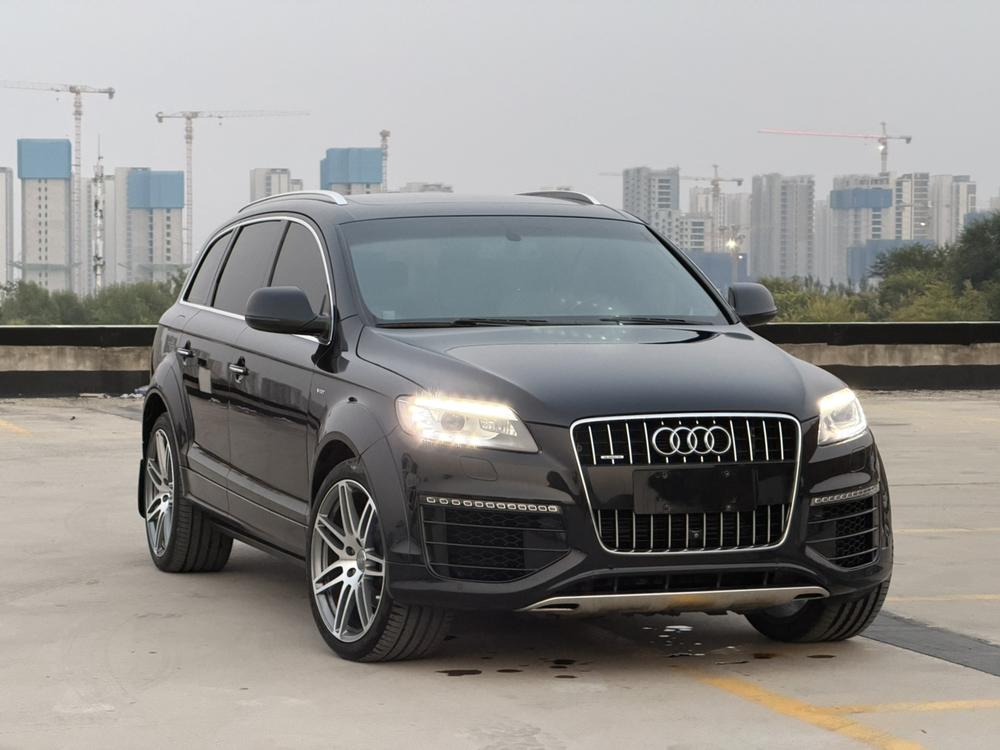 Audi Audi Q7