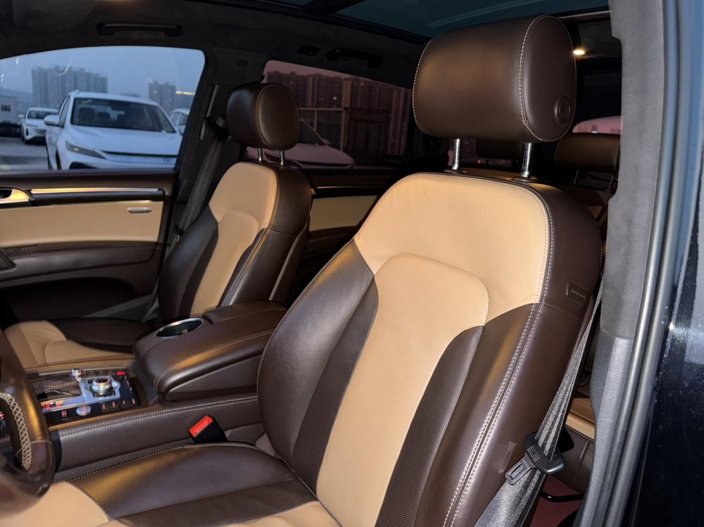 Audi Audi Q7