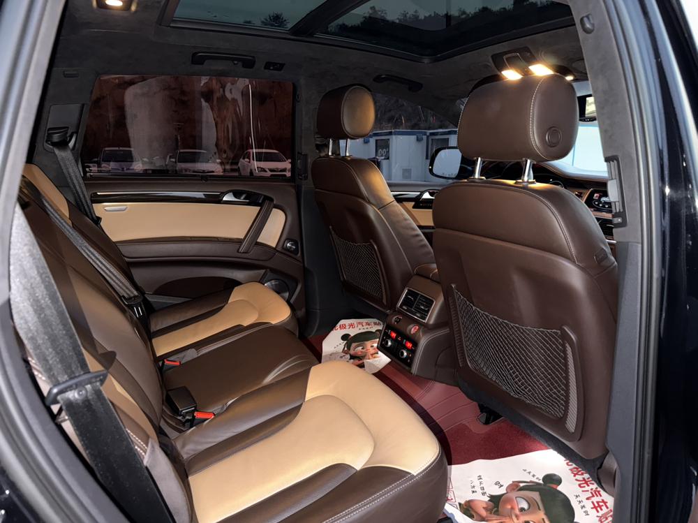 Audi Audi Q7