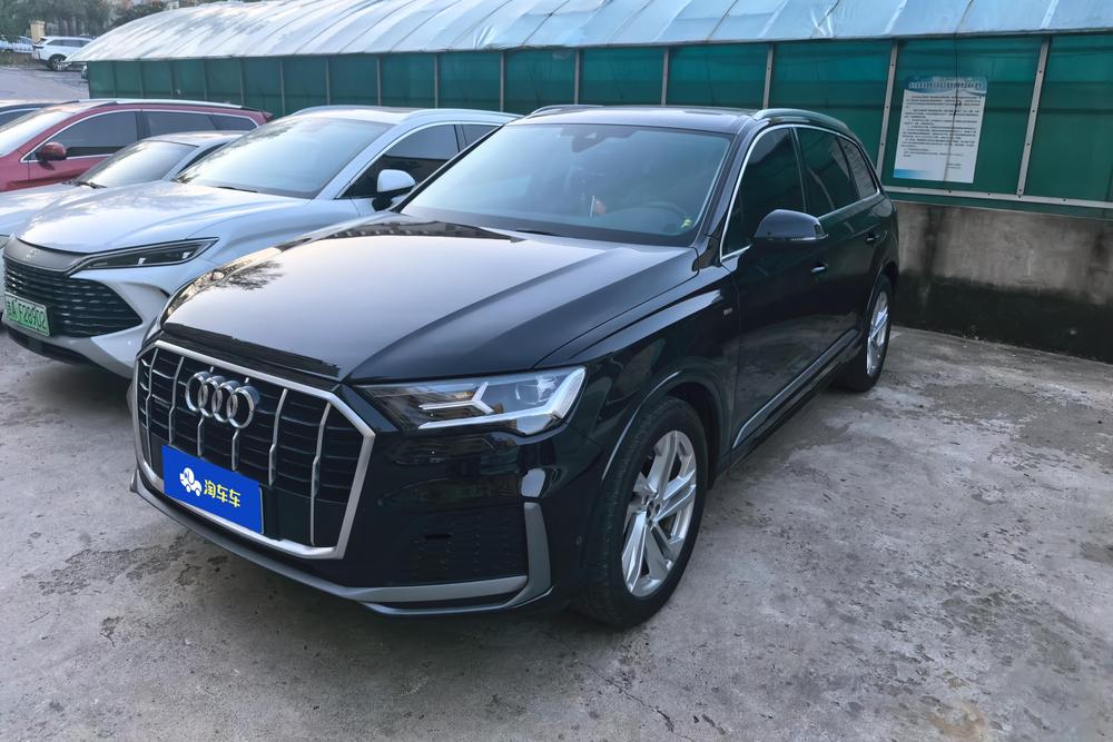 Audi Audi Q7