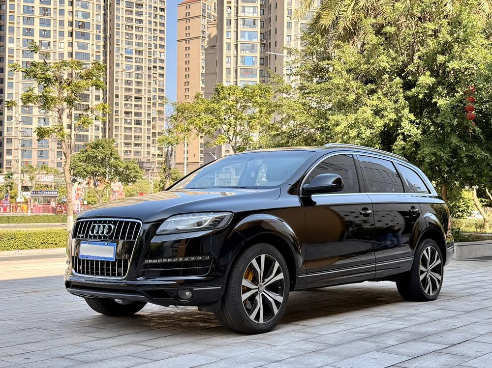 Audi Audi Q7