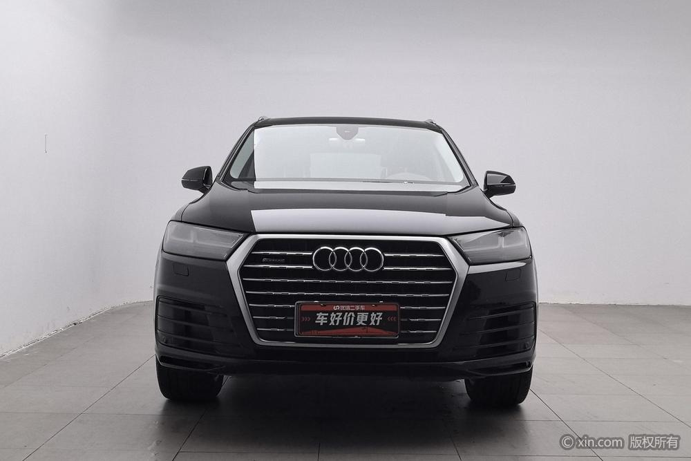 Audi Audi Q7