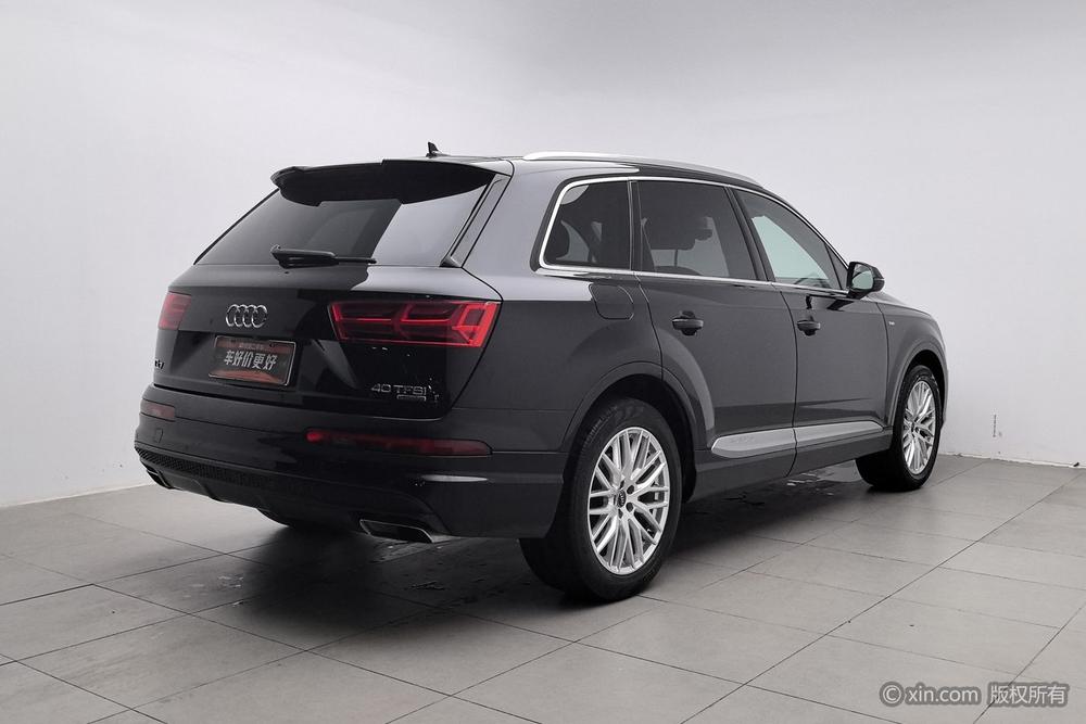 Audi Audi Q7