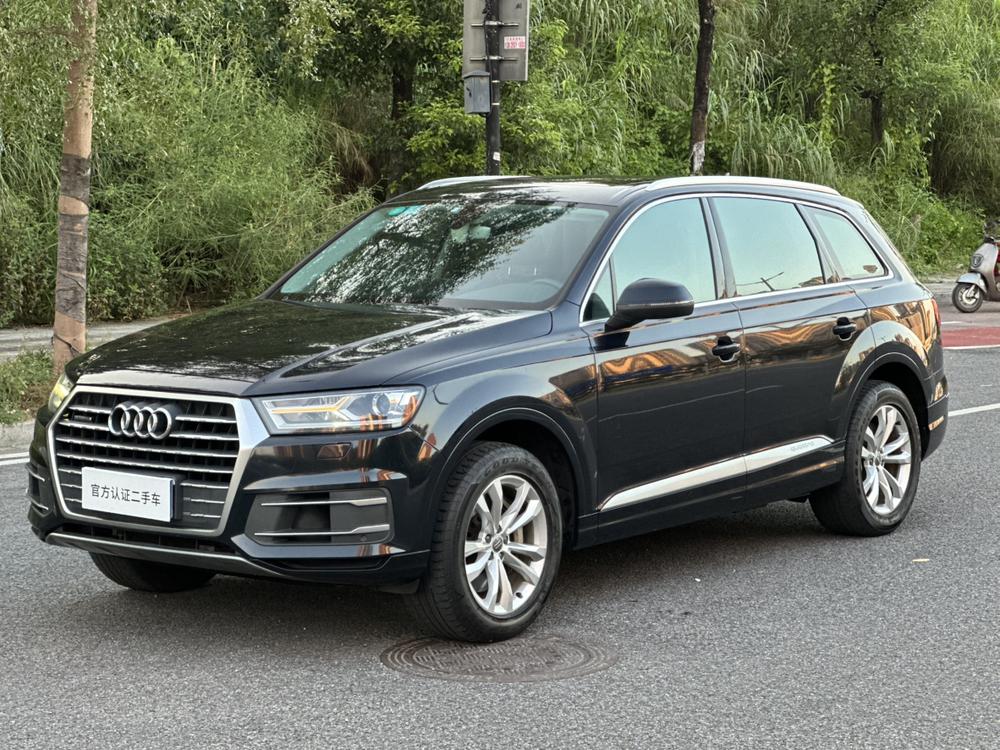 Audi Audi Q7