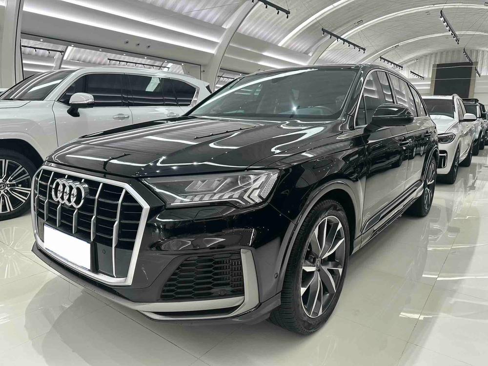 Audi Audi Q7