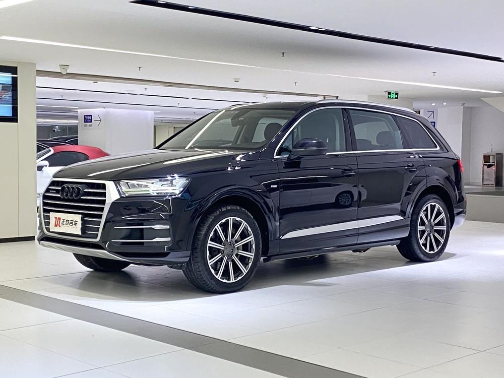 Audi Audi Q7