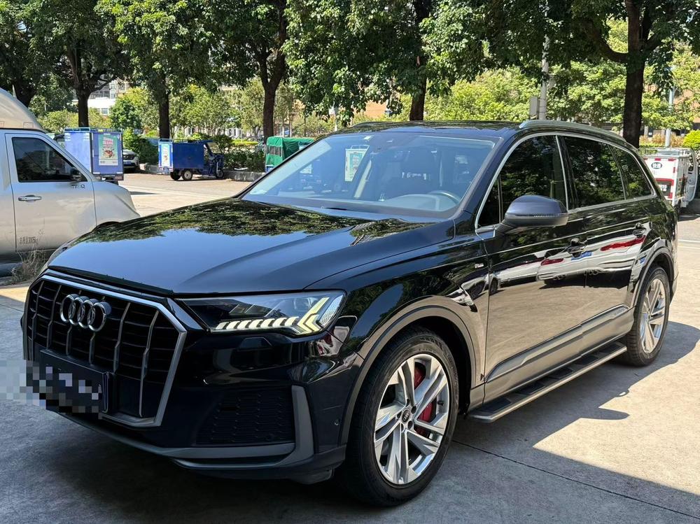 Audi Audi Q7