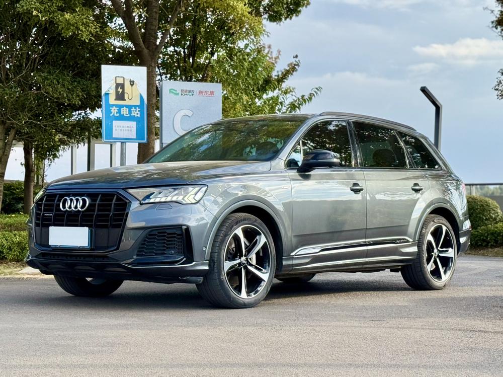 Audi Audi Q7