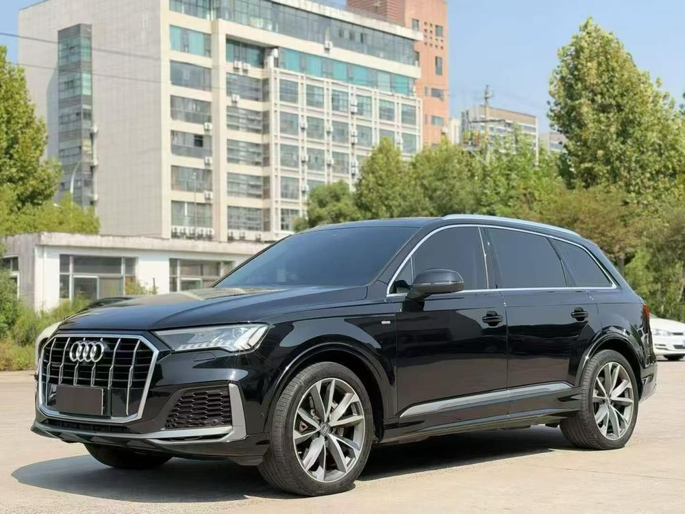 Audi Audi Q7