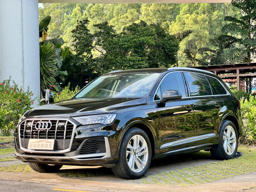 Audi Audi Q7