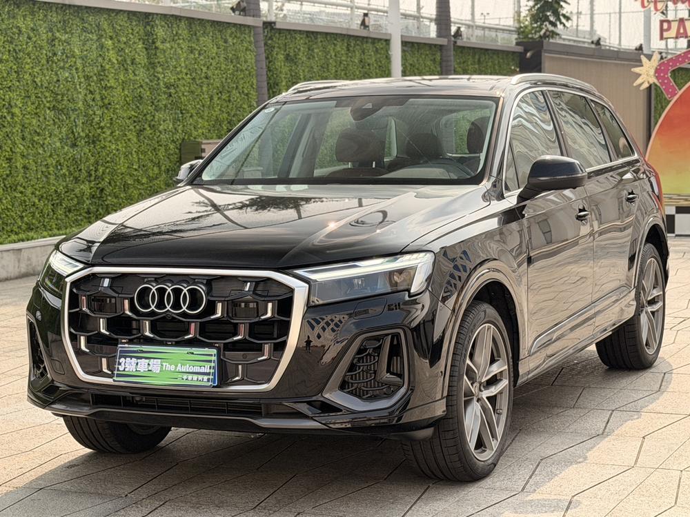 Audi Audi Q7