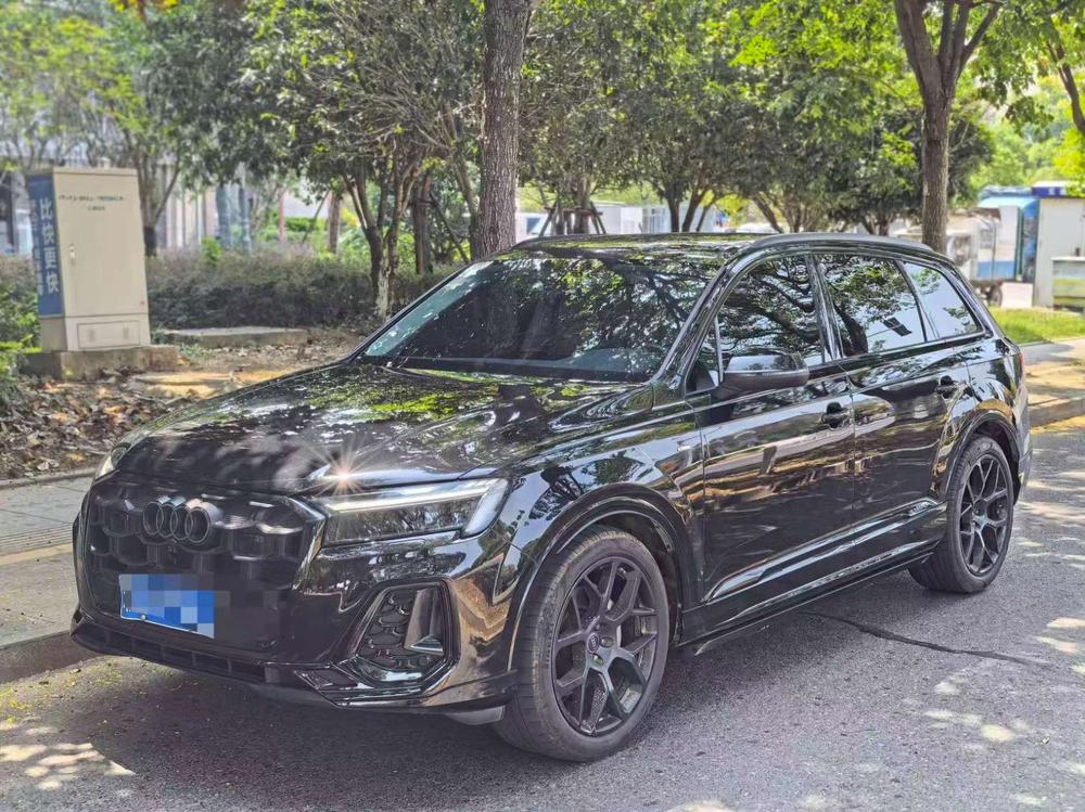 Audi Audi Q7