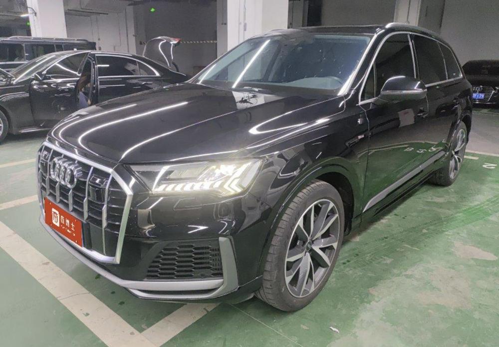 Audi Audi Q7