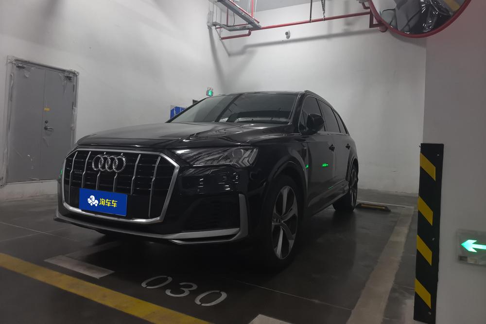 Audi Audi Q7