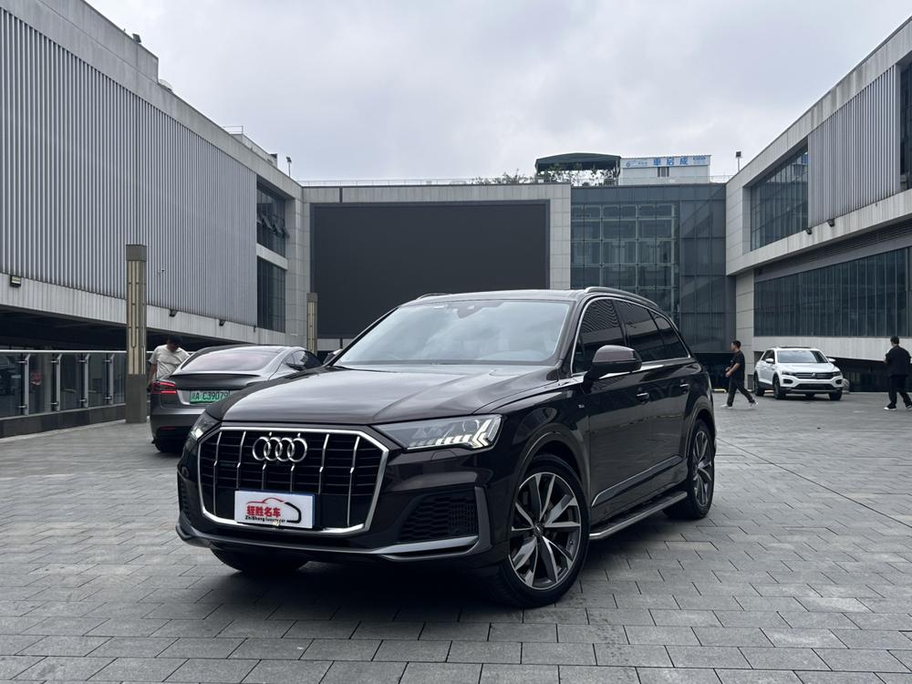 Audi Audi Q7