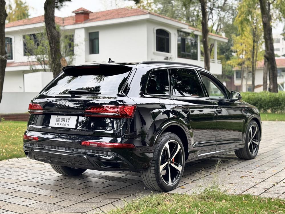 Audi Audi Q7
