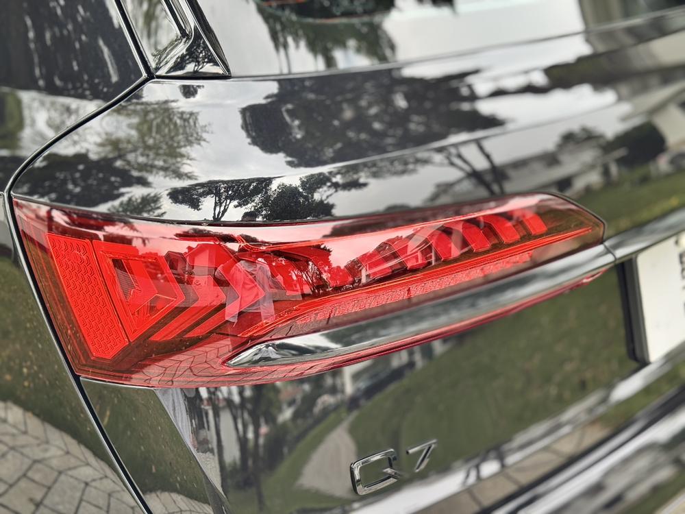 Audi Audi Q7
