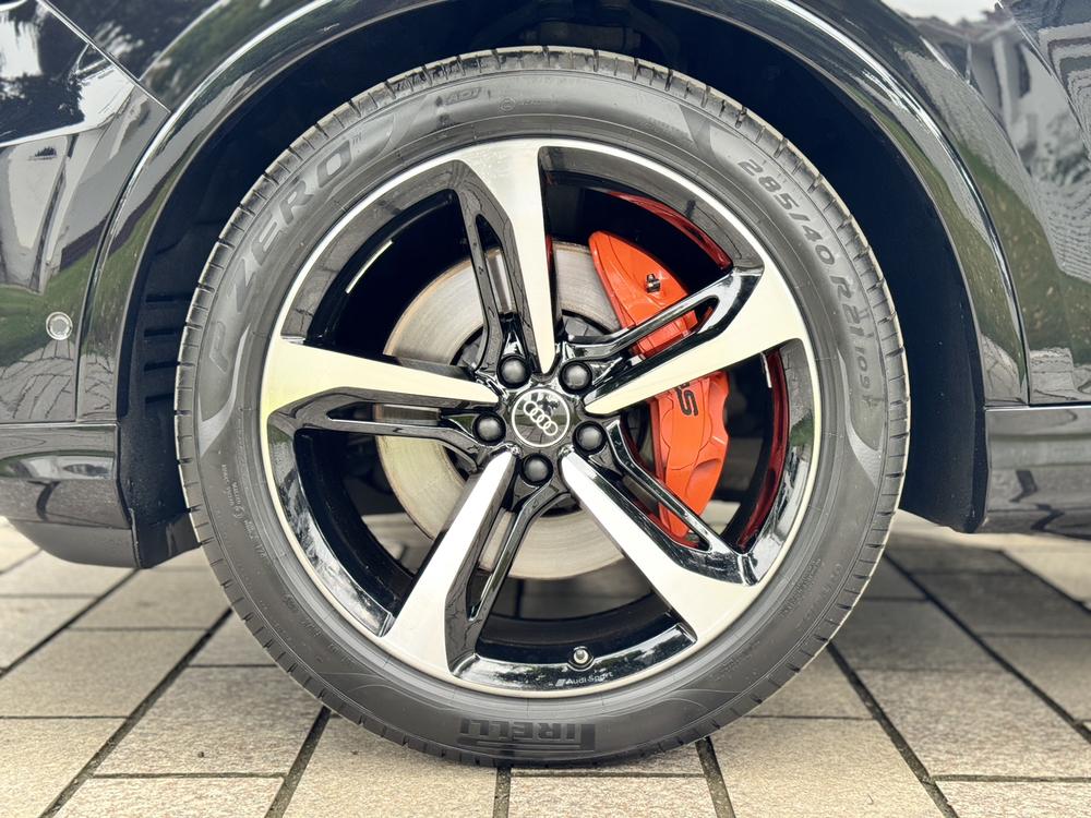 Audi Audi Q7