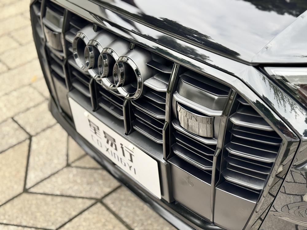 Audi Audi Q7