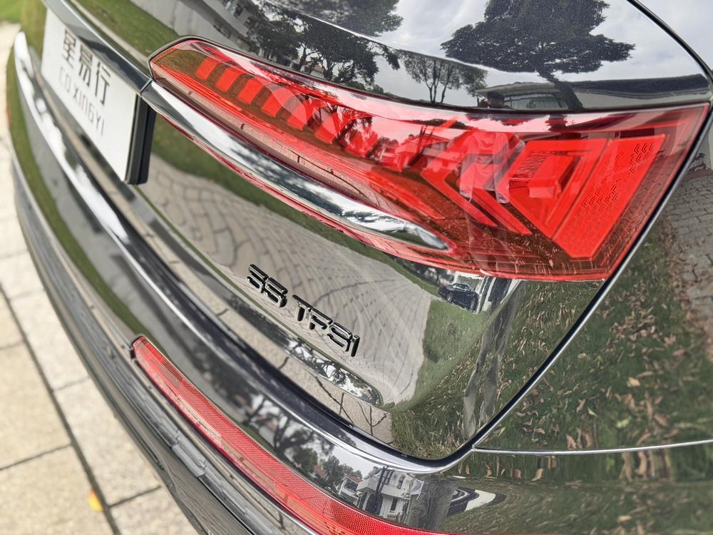 Audi Audi Q7