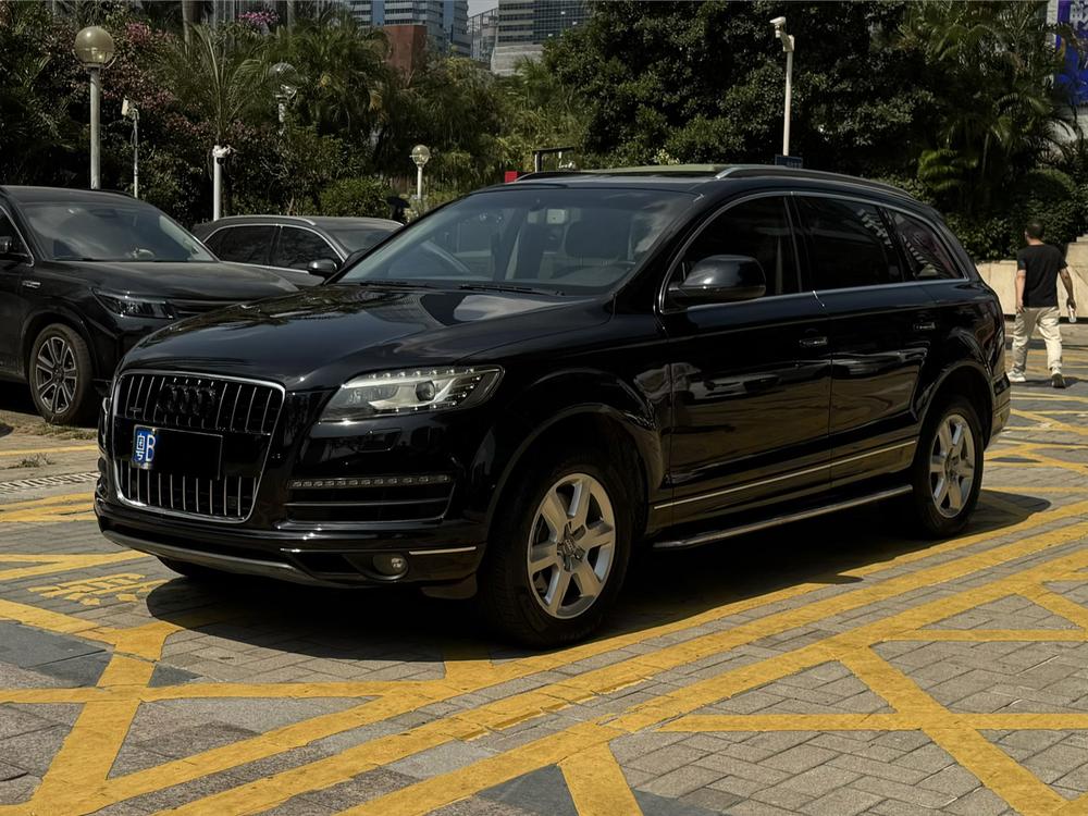 Audi Audi Q7