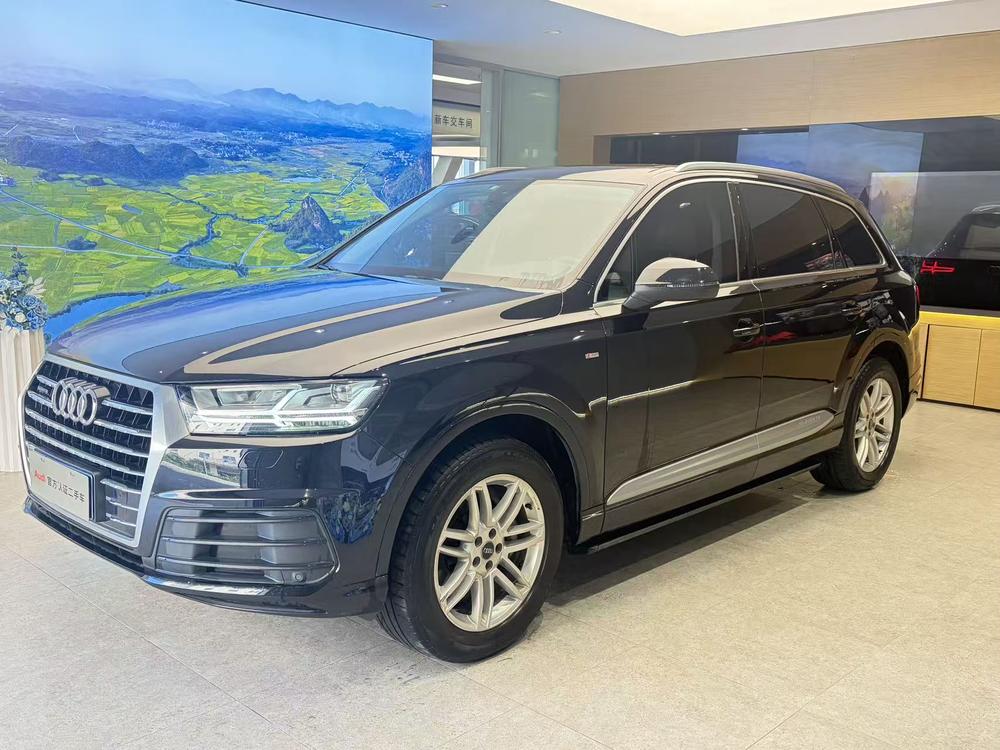 Audi Audi Q7
