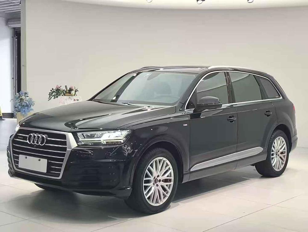 Audi Audi Q7